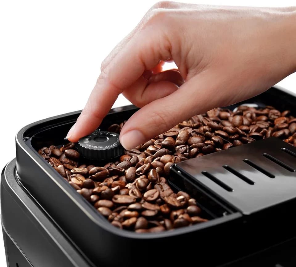 De'Longhi Kaffeevollautomat Magnifica Evo ECAM290.21.B - 4 Rezepte, mit Milchschaumdüse, schwarz, Intuitives Bedienfeld, manuelle Dampflanze, Aroma-Funktion - Thumbnail 4