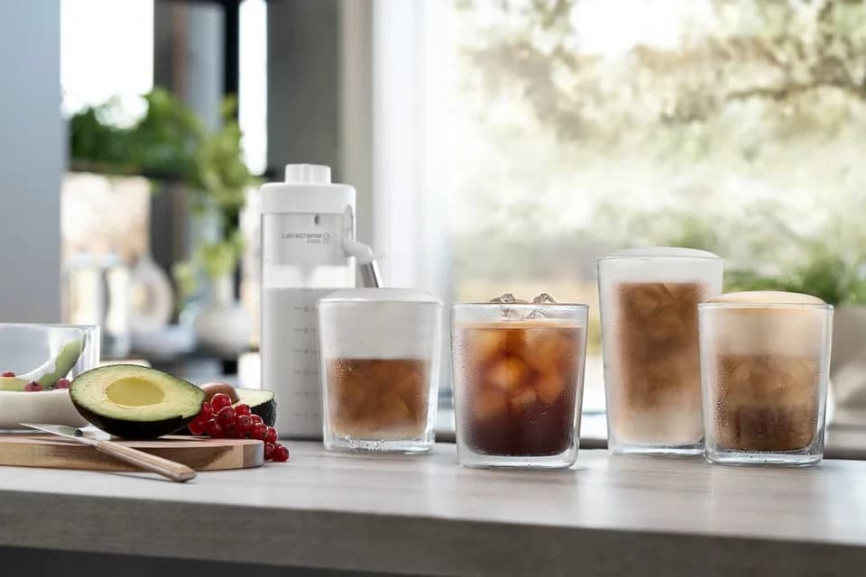 De'Longhi Kaffeevollautomat Eletta Explore ECAM450.55.S - 40 Rezepte, heißer & kalter Milchschaum, 3,5" Touch-Display, herausnehmbare Brühgruppe, einstellbarer Mahlgrad - Thumbnail 10