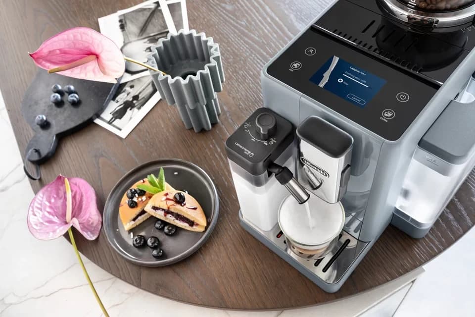 De'Longhi Kaffeevollautomat Rivelia EXAM440.55.G – 16 Kaffee-Rezepte, 2 Barista-Bohnenbehälter, grau, Extra-Shot-Funktion, Innovatives Bean-Switch System, Touchdisplay - Thumbnail 8