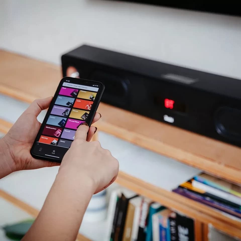 Teufel CINEBAR ULTIMA Streaming Soundbar (Bluetooth, 380 W, Bluetooth aptX, WLAN) - Thumbnail 8