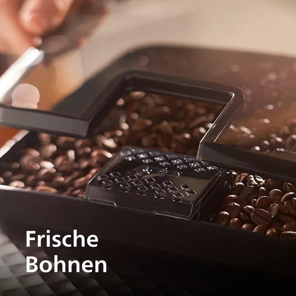 Philips Kaffeevollautomat EP2220/10 2200 Serie, 2 Kaffeespezialitäten, Panarello Milchschäumer, anpassbarer Aromastärke - Thumbnail 7