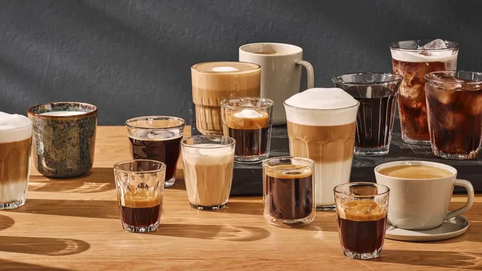 SIEMENS Kaffeevollautomat EQ700 classic TP715D47, Cold Brew, intuitives 5" TFT-Display, App, iaromaSelect, 10 Favoriten, autom. Dampfreinigung,silber metallic - Thumbnail 8