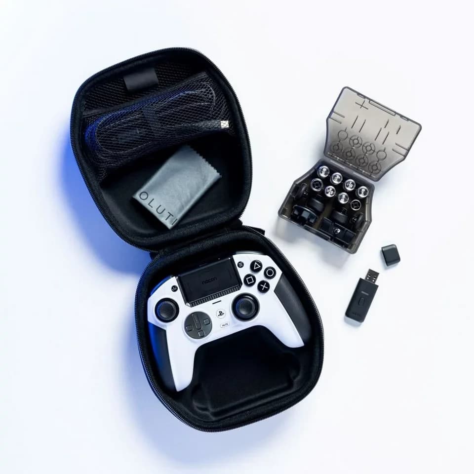 nacon Revolution 5 Pro, PS5, PS4 & PC Gaming-Controller (kabellos & kabelgeb., personalisierbar, 60+ Anpassungsmöglichkeiten) - Thumbnail 3